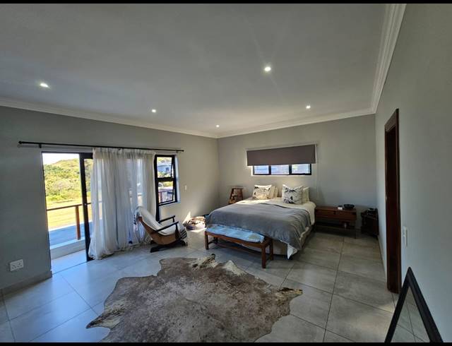 3 BEDROOM HOUSE FOR SALE IN NEW SALT ROCK CITY